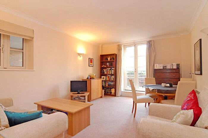 1 Bedroom Flat To Rent In Hepworth Court, Anderson Square, N1