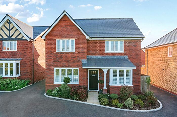 4 Bedroom Detached House For Sale In Lilyfire Close, Bridgwater, Somerset, TA5