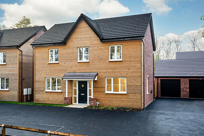 4 Bedroom Detached House For Sale In The Crescent, Cookley, Kidderminster, DY10