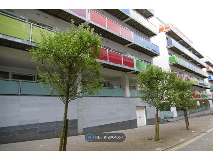 1 Bedroom Flat To Rent In Concord Street, Leeds, LS2