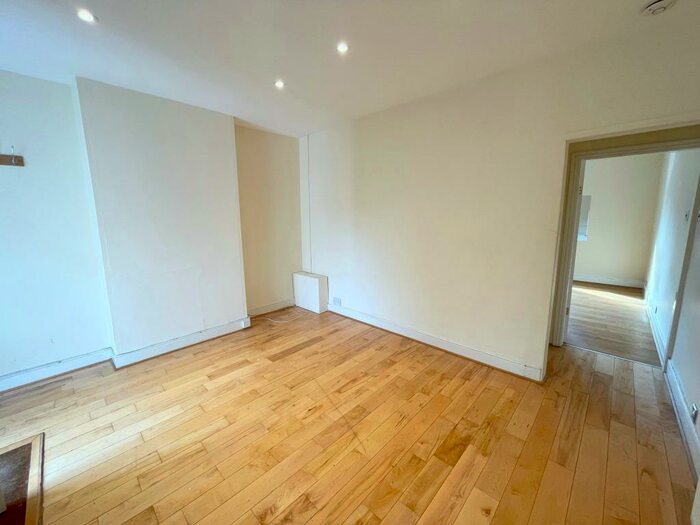 1 Bedroom Flat To Rent In Francis Street, Leicester, LE2