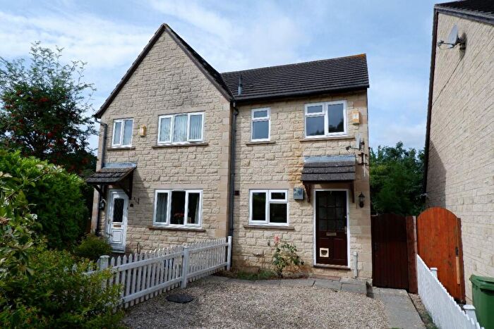 2 Bedroom Terraced House To Rent In Nightingale Road, Trowbridge, BA14