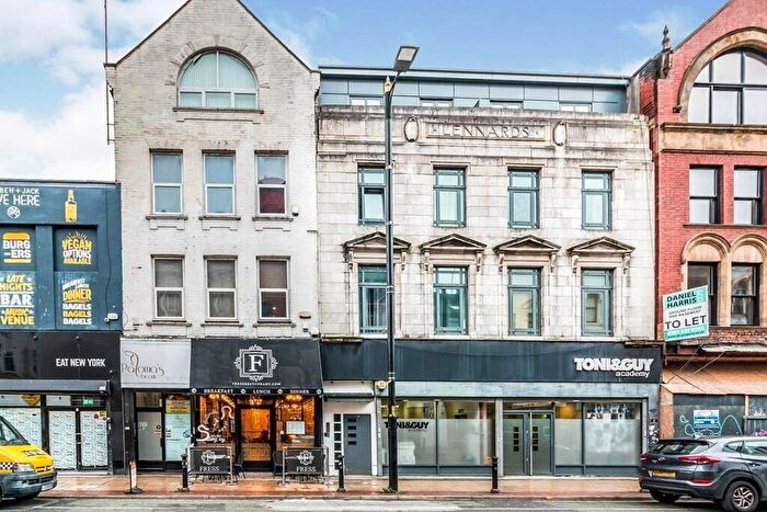 1 Bedroom Apartment To Rent In Oldham Street, Manchester, Greater Manchester, M4