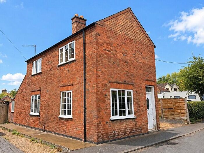 2 Bedroom Detached House For Sale In Cheney End, Huncote, Leicester, Leicestershire., LE9