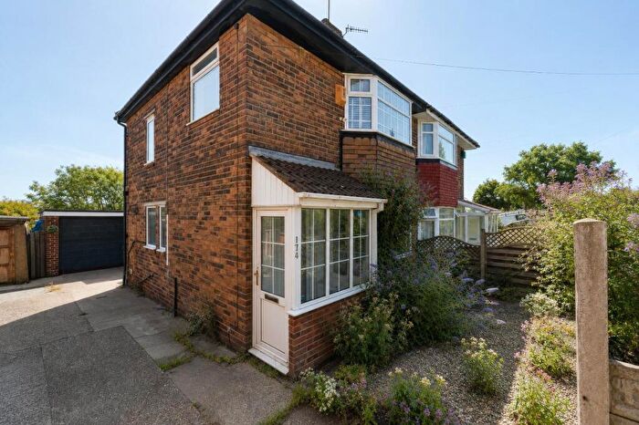 3 Bedroom Terraced House For Sale In Shirecliffe Road, Sheffield, S5