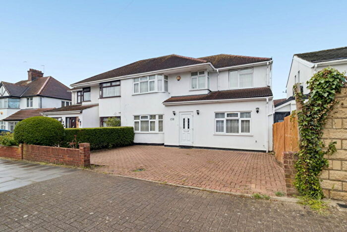 6 Bedroom Semi Detached House For Sale In Woodlands, Harrow, HA2