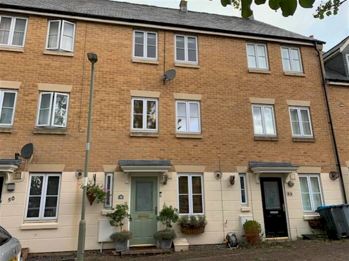 4 Bedroom Town House To Rent In Willow Drive, Carterton, Oxfordshire, OX18