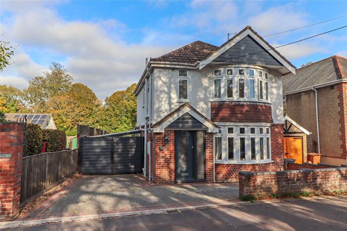 3 Bedroom Detached House For Sale In Junction Road, Andover, Hampshire, SP10