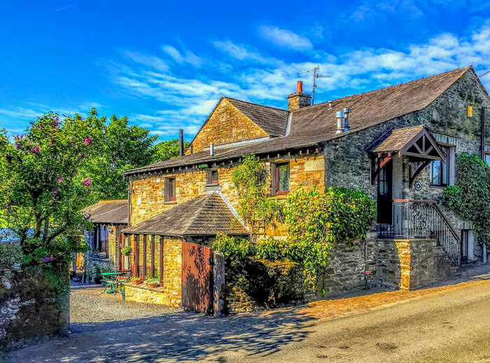 3 Bedroom Unique Property For Sale In Middleshaw Head Barn, Old Hutton, LA8