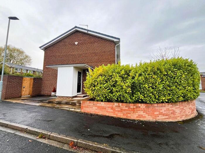 2 Bedroom Apartment To Rent In Thropton Close, Chester Le Street, DH2