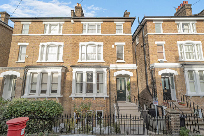 5 Bedroom Semi Detached House For Sale In Wemyss Road, London, SE3