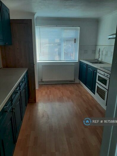 3 Bedroom Terraced House To Rent In Coombe Crescent, Pulborough, RH20
