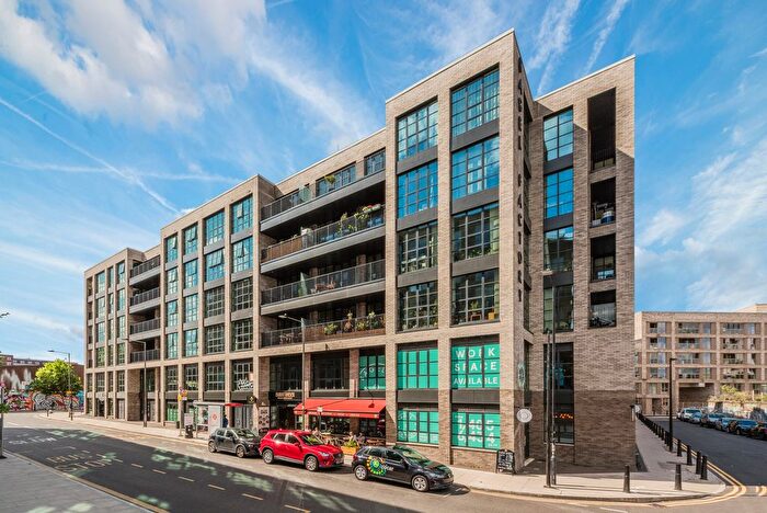 2 Bedroom Flat To Rent In White Post Lane, London, E9