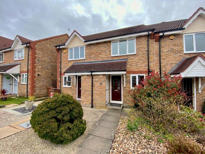 2 Bedroom Terraced House To Rent In Broughton Way, Mill End, Rickmansworth, WD3