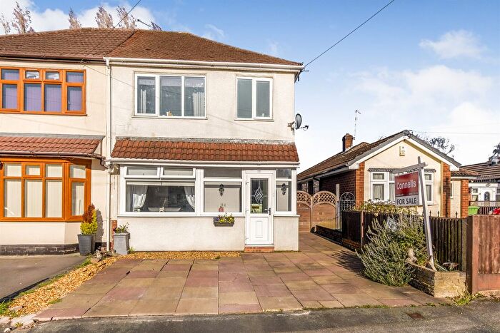 3 Bedroom Semi Detached House For Sale In New Road, Wednesfield, Wolverhampton, WV10