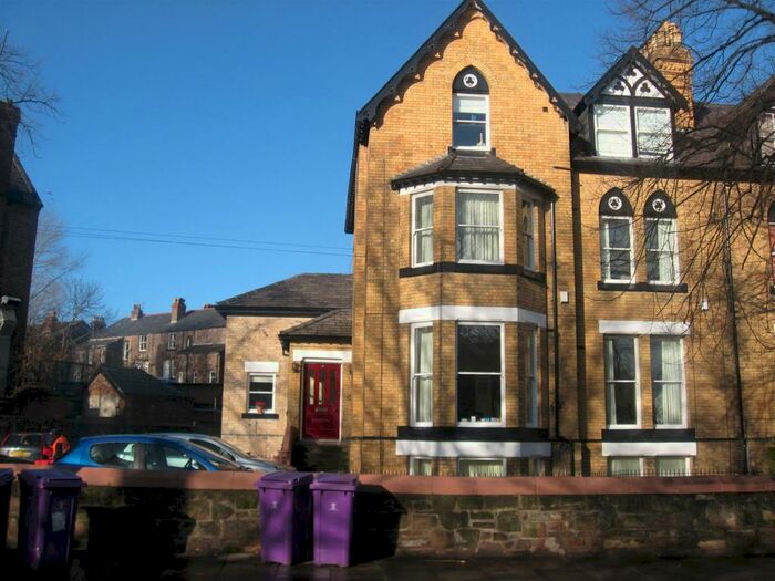 1 Bedroom Apartment To Rent In Ullet Road, L17