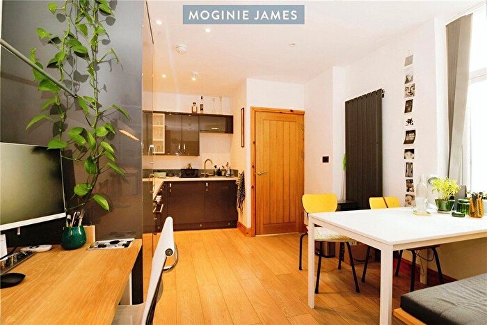 1 Bedroom Apartment To Rent In Morlais Street, CF23