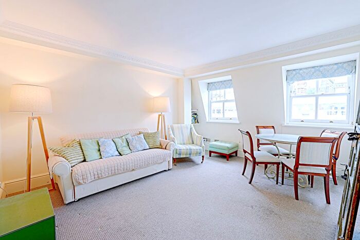2 Bedroom Flat To Rent In Manson Place, London, SW7