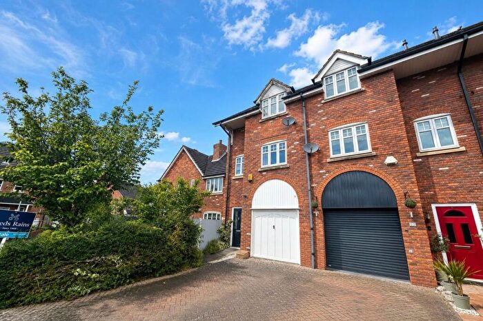 3 Bedroom End Of Terrace House For Sale In Haydn Jones Drive, Nantwich, Cheshire, CW5