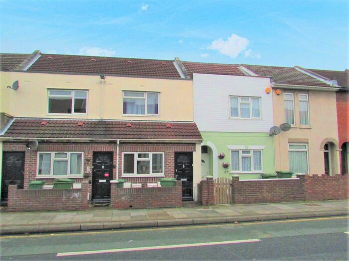 1 Bedroom Flat To Rent In Twyford Avenue, Portsmouth, PO2