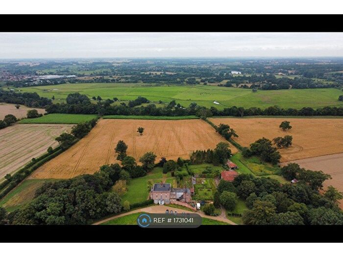 3 Bedroom Flat To Rent In Ditchingham House, Ditchingham, Bungay, NR35