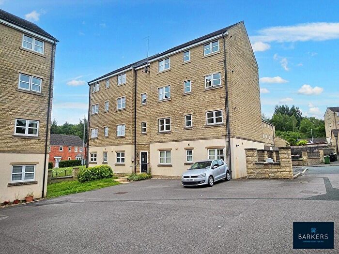 2 Bedroom Apartment For Sale In Laithe Hall Avenue, Cleckheaton, BD19