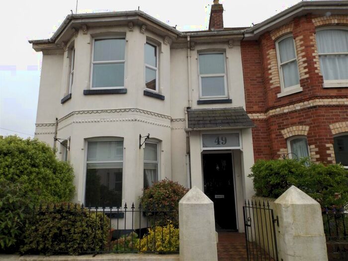 2 Bedroom Apartment To Rent In Voctoria Road, Exmouth, EX8