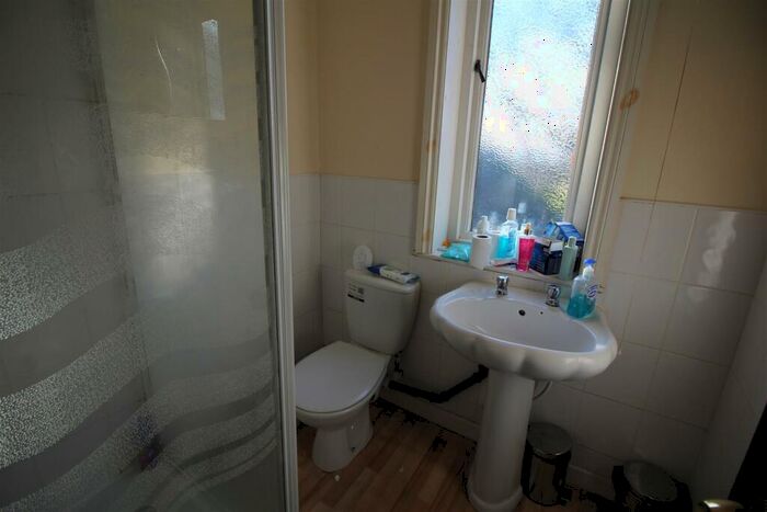 6 Bedroom Terraced House To Rent In **£pppw** Rothesay Avenue, Lenton, NG7