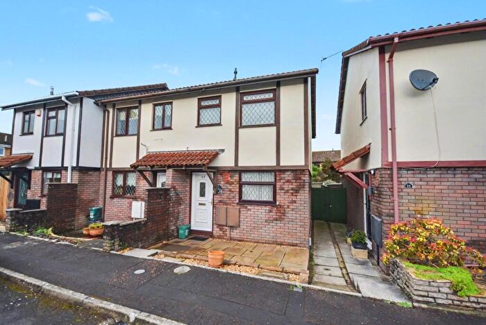 2 Bedroom End Of Terrace House For Sale In Woodham Park, Barry, CF62