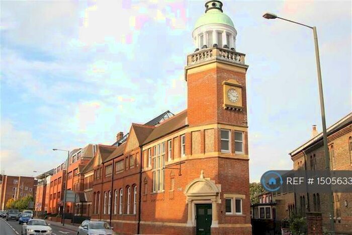 2 Bedroom Flat To Rent In Tweedy Road, Kent, BR1