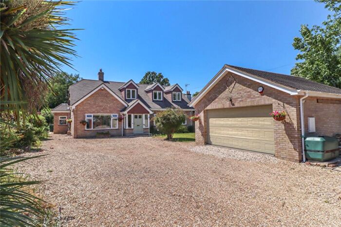 5 Bedroom Detached House For Sale In Station Road, Chilbolton, Stockbridge, Hampshire, SO20