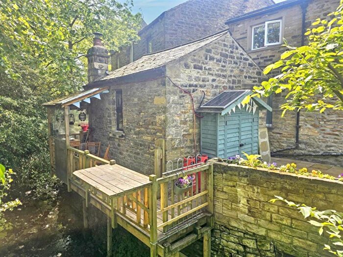 Studio For Sale In Briggate, Silsden, BD20