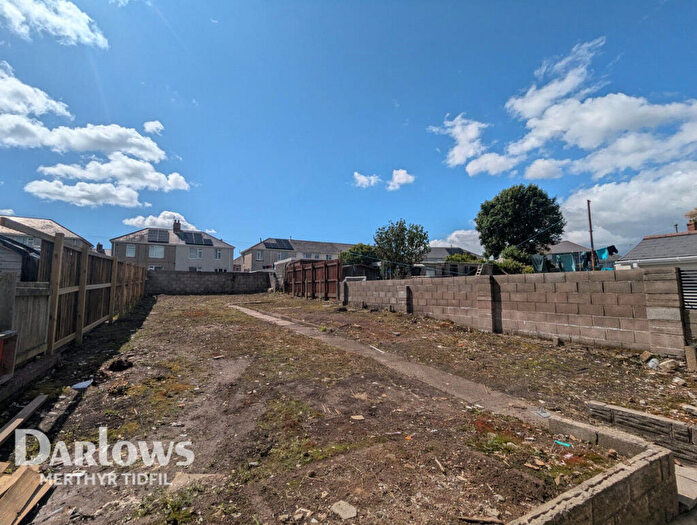 3 Bedroom Semi-Detached House To Rent In Ruskin Street, Neath, SA11