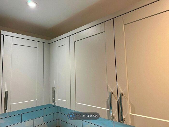 2 Bedroom End Of Terrace House To Rent In St. Pauls Close, Evesham, WR11