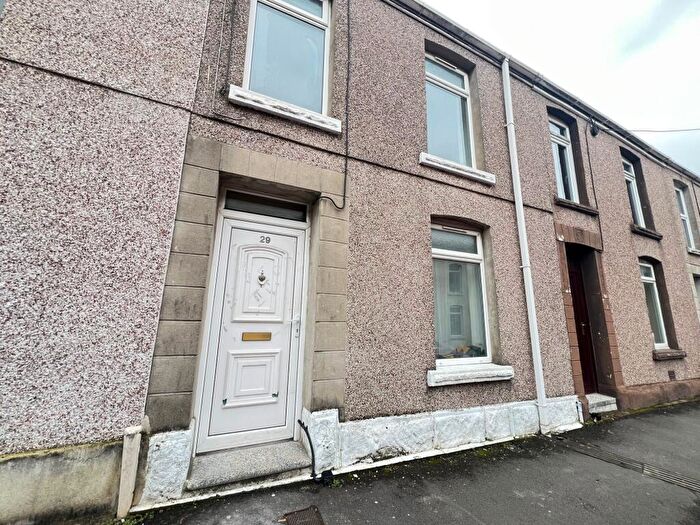3 Bedroom House To Rent In Lime Street, Gorseinon, Swansea, SA4