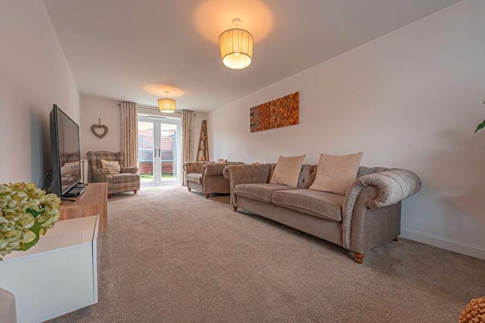 5 Bedroom Detached House For Sale In Lon Gwenant, Pontrhydyrun, NP44