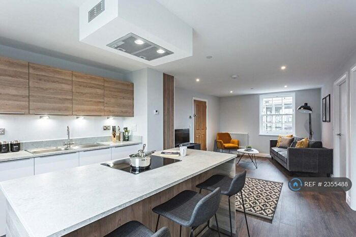 2 Bedroom Flat To Rent In King's Crescent Apartments, Derby, DE1