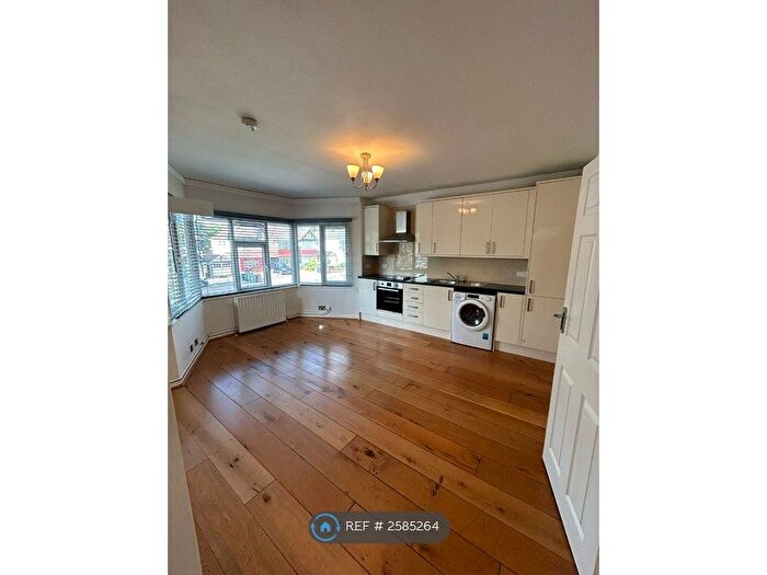 2 Bedroom Flat To Rent In Preston Road, Wembley, HA9