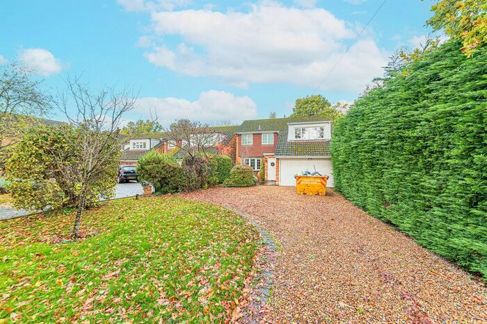 4 Bedroom Detached House To Rent In Old Forest Road, Winnersh, Wokingham, RG41