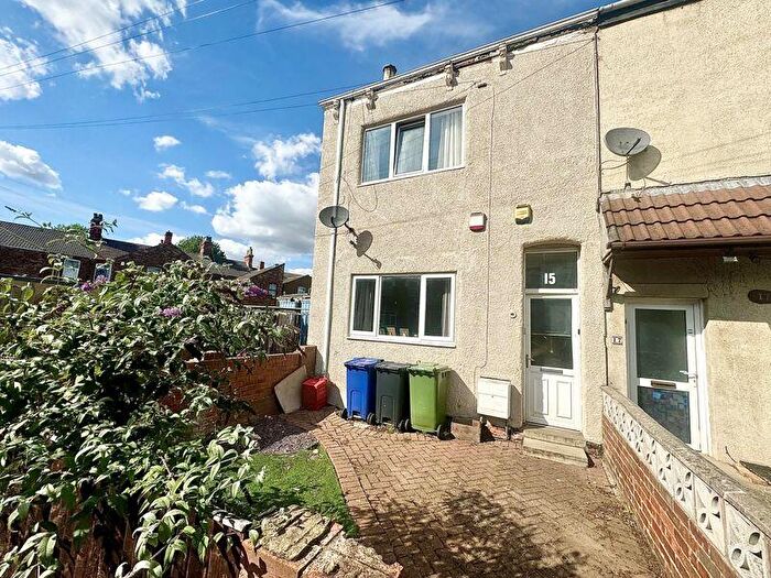 3 Bedroom End Of Terrace House For Sale In Tasburgh Street, Grimsby, DN32