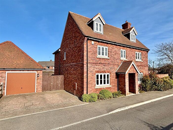 5 Bedroom Detached House For Sale In Osprey Close, Upton, Poole, BH16