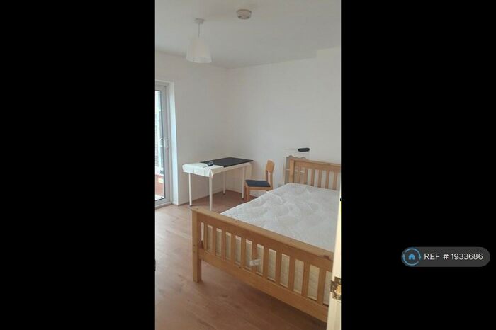 5 Bedroom Terraced House To Rent In Cannon Hill Road, Coventry, CV4