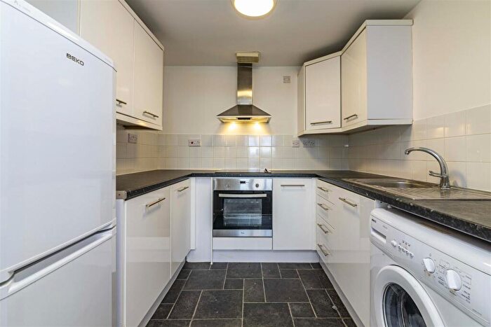 1 Bedroom Flat To Rent In Mansfield Road, Nottingham, NG1