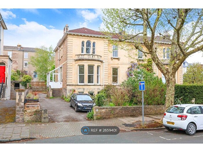 1 Bedroom Flat To Rent In Westfield Park, Bristol, BS6