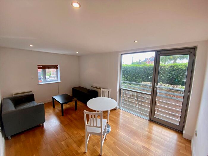 2 Bedroom Apartment To Rent In Ropewalk Court, Nottingham, NG1