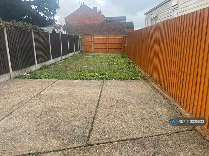 2 Bedroom End Of Terrace House To Rent In Mersea Road, Colchester, CO2