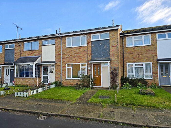 3 Bedroom Terraced House For Sale In Queen Street, Felixstowe, IP11