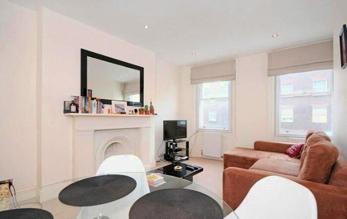 1 Bedroom Flat To Rent In Upper Berkeley Street, Marylebone, London, W1H