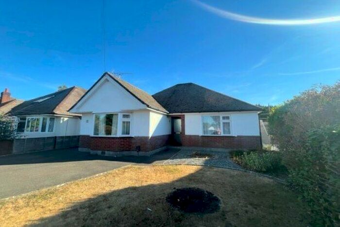 2 Bedroom Bungalow To Rent In Alderney Avenue, Poole, BH12