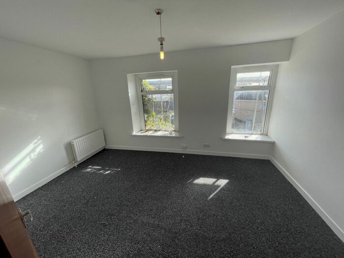 2 Bedroom Detached House To Rent In North Hill Road, Mount Pleasant, Swansea, SA1